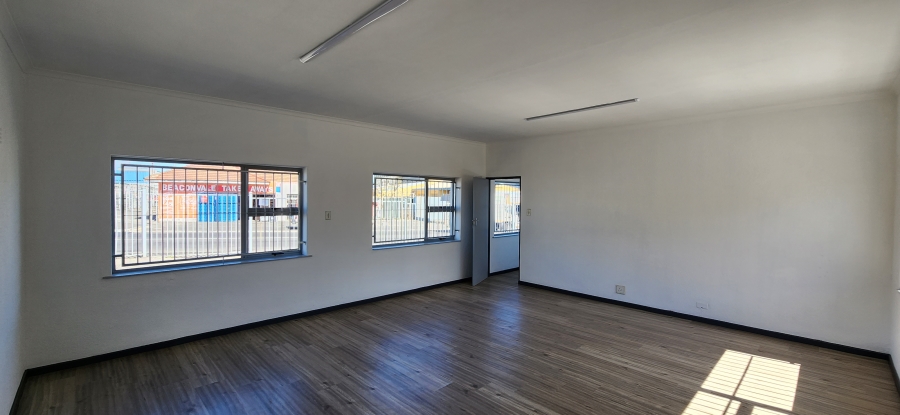 To Let commercial Property for Rent in Beaconvale Western Cape